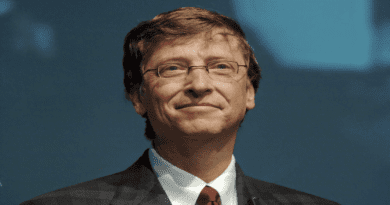 Bill Gates Biography in Hindi